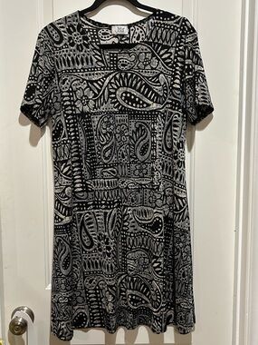 Just Love Black & White Short Sleeve A-Line Dress